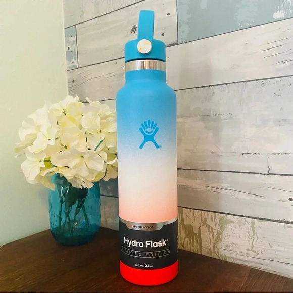 Hydro Flask Limited Edition Shaved Ice Coconut Rainbow 24 oz - Picture 7 of 7